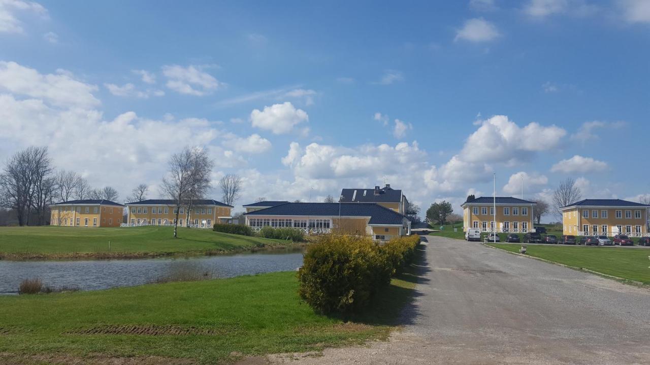 Melleruds Golfklubb Bed & Breakfast Kültér fotó
